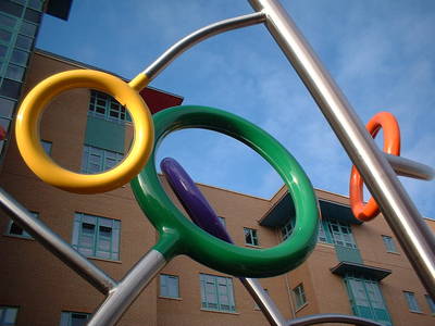childrens hospital sculpture