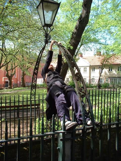 arch preparatory stance