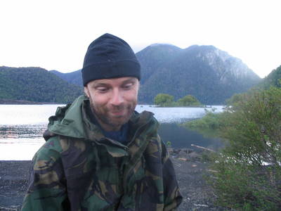 holiday chile heath bunting