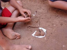 dahab kids making falafel