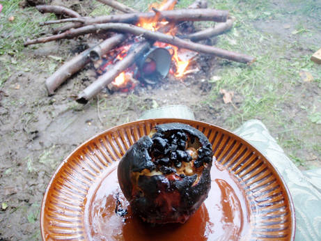 baked apples nuts