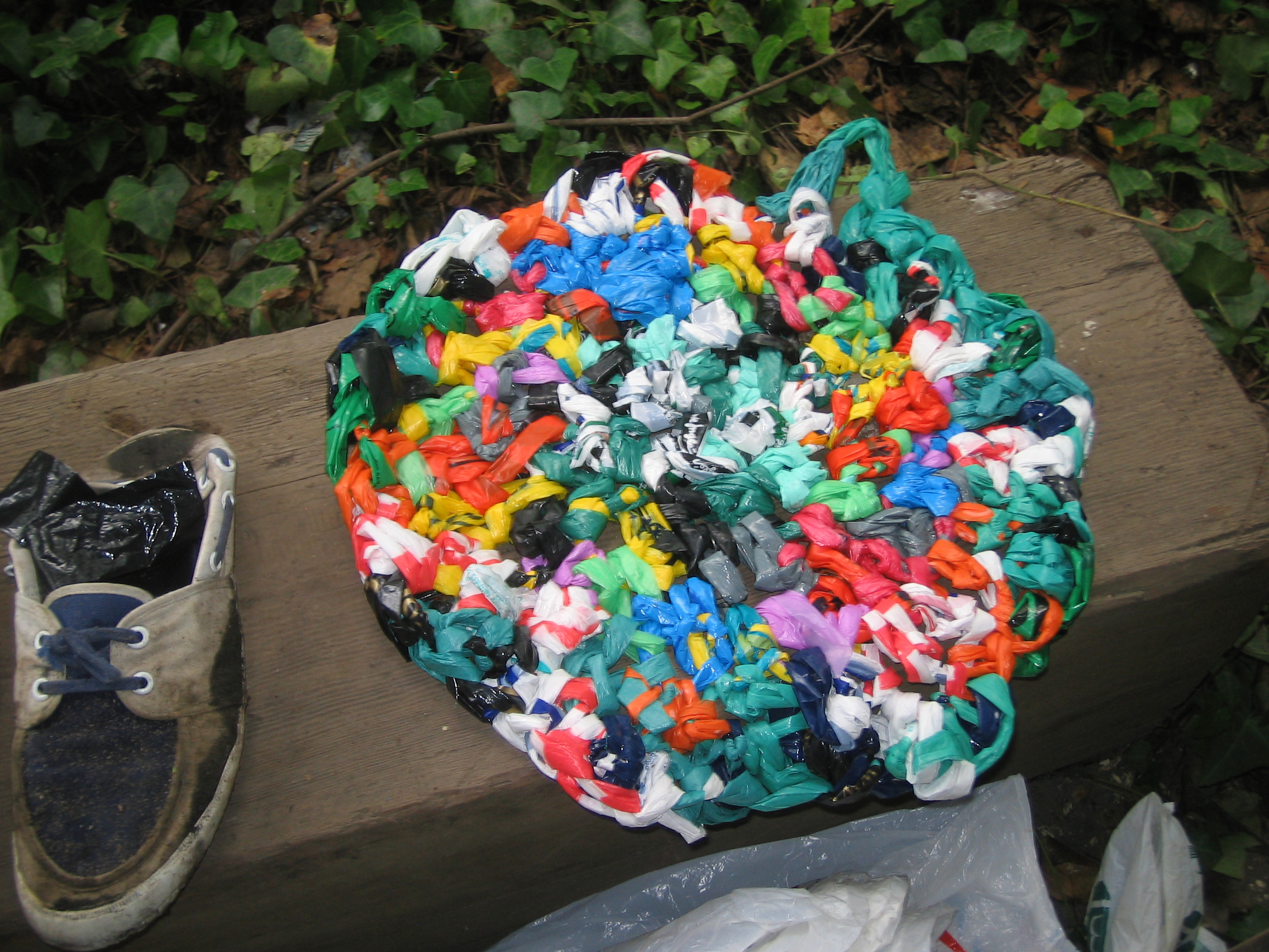 Ravelry: Plastic Bag Holder pattern by Bonnie Barker